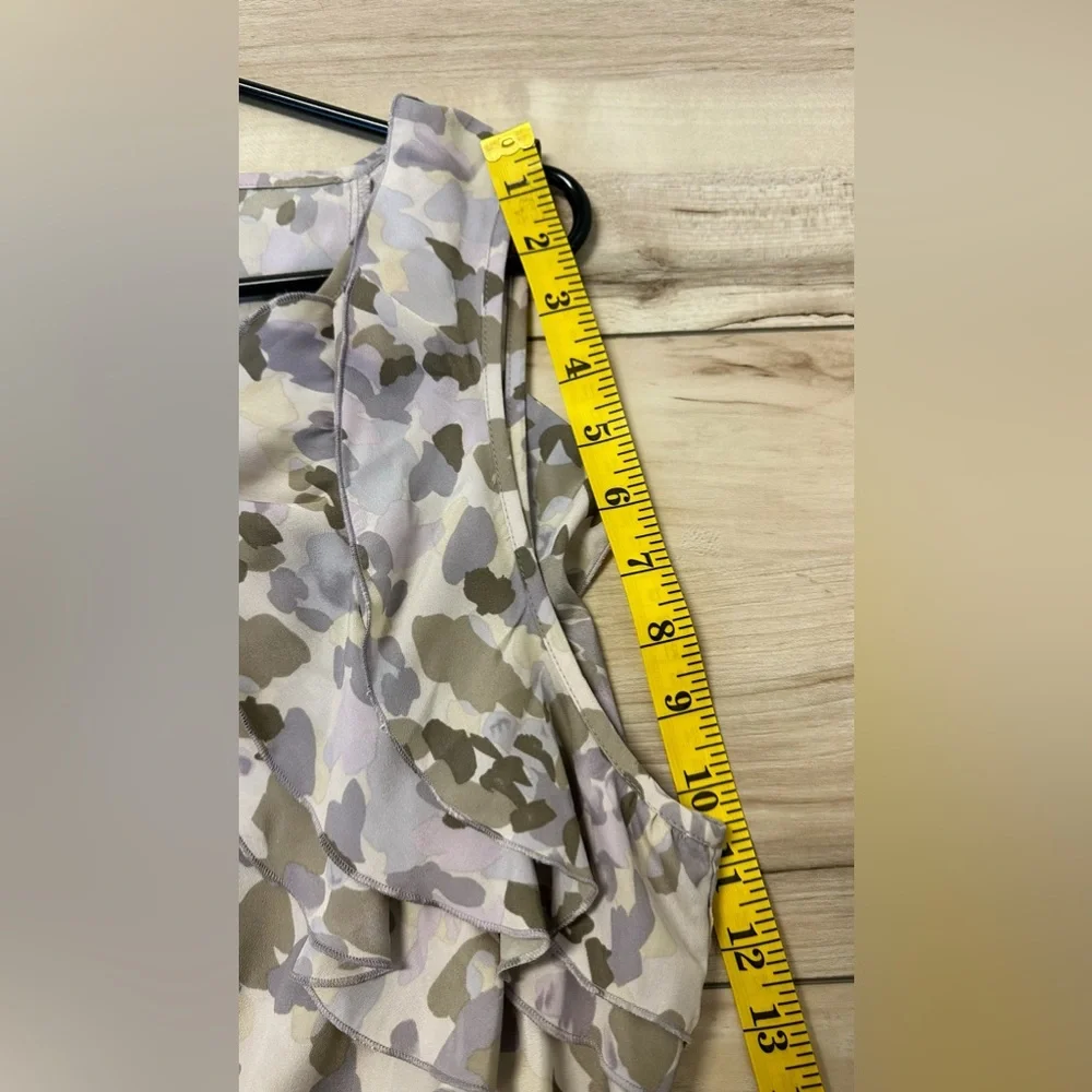 New Ann Taylor Blouse - Picture 11 of 11